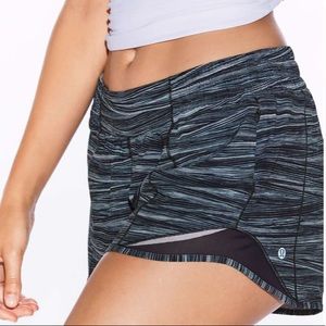 LULULEMON Hotty Hot Short *Tall